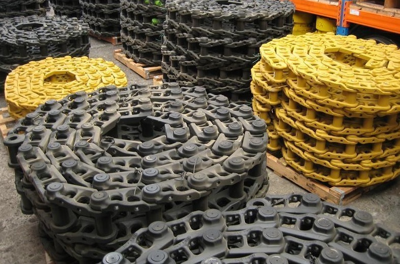 KOMATSU D65 EX-15 - Pásy pre Buldozér: obrázok 2 KOMATSU D65 EX-15 - Pásy pre Buldozér: obrázok 2