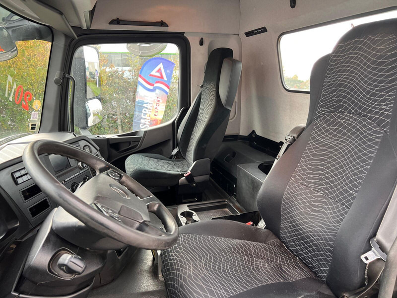 Hákový nosič kontajnerov Mercedes-Benz Arocs 2645: obrázok 11 Hákový nosič kontajnerov Mercedes-Benz Arocs 2645: obrázok 11