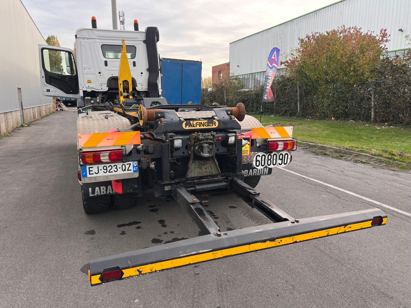 Hákový nosič kontajnerov Mercedes-Benz Arocs 2645: obrázok 18 Hákový nosič kontajnerov Mercedes-Benz Arocs 2645: obrázok 18