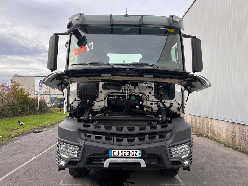Hákový nosič kontajnerov Mercedes-Benz Arocs 2645: obrázok 20 Hákový nosič kontajnerov Mercedes-Benz Arocs 2645: obrázok 20