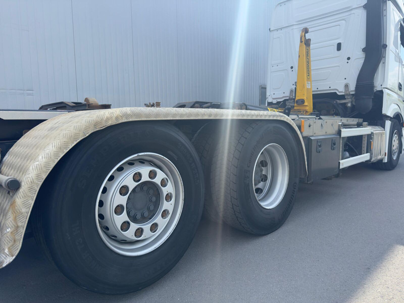 Mercedes-Benz Actros 2548 - Ťahač: obrázok 5 Mercedes-Benz Actros 2548 - Ťahač: obrázok 5
