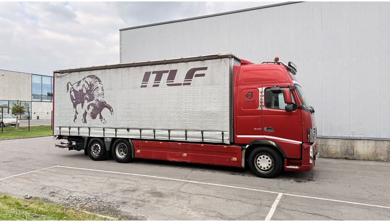 Volvo FH13 540 - Plachtové nákladné vozidlo: obrázok 5 Volvo FH13 540 - Plachtové nákladné vozidlo: obrázok 5