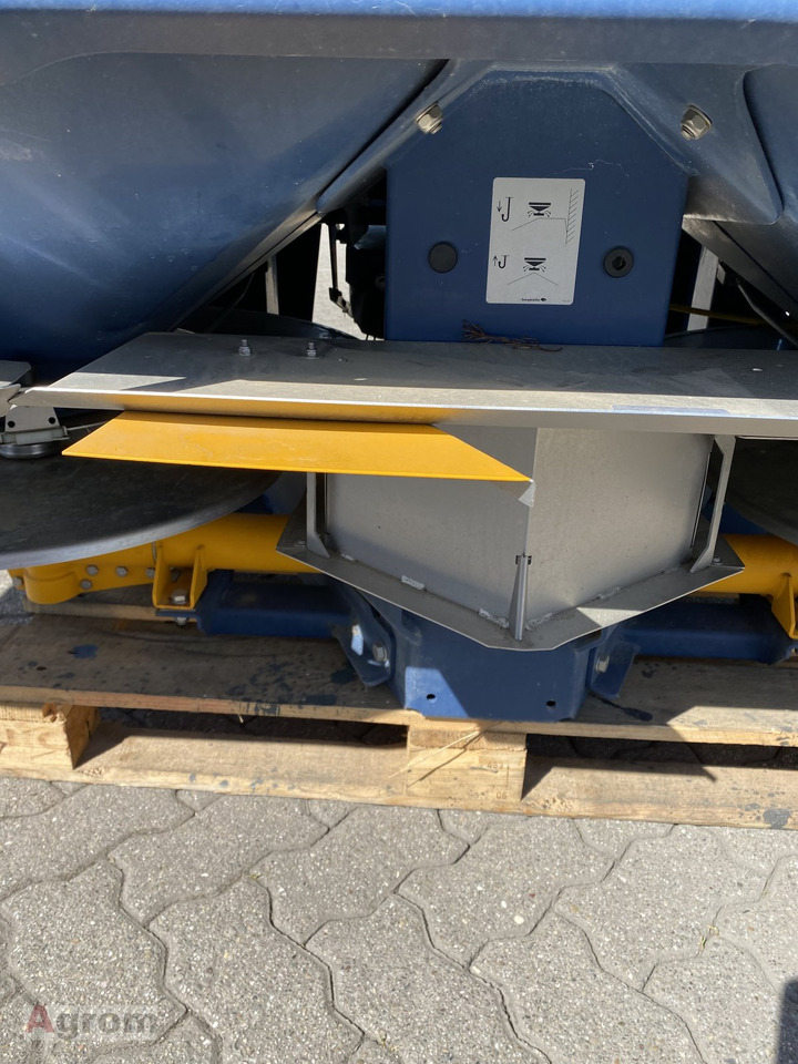 Bogballe M2 W plus - Rozmetač hnojiva: obrázok 3 Bogballe M2 W plus - Rozmetač hnojiva: obrázok 3