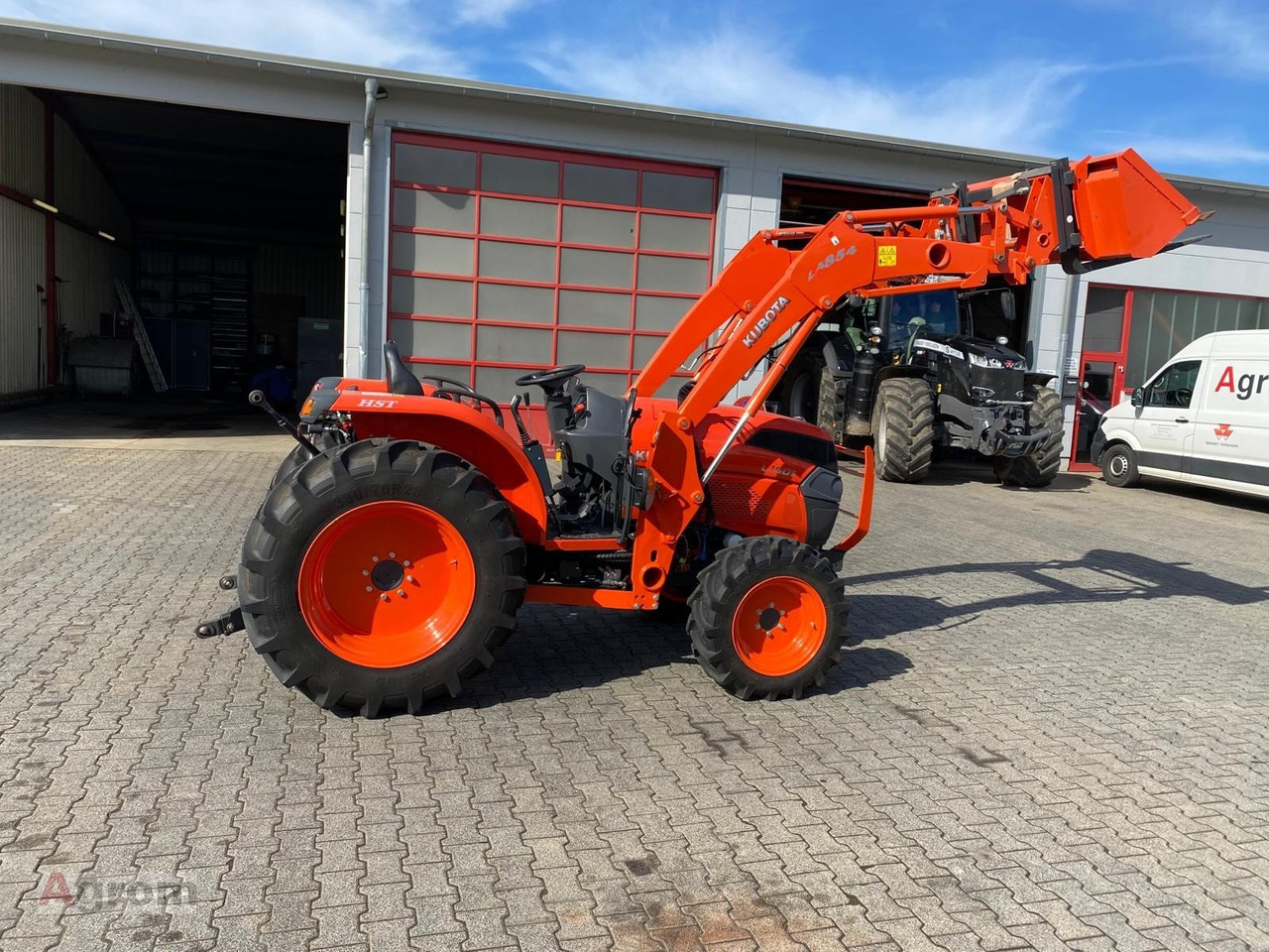 Kubota L 1501 - Traktor: obrázok 3 Kubota L 1501 - Traktor: obrázok 3