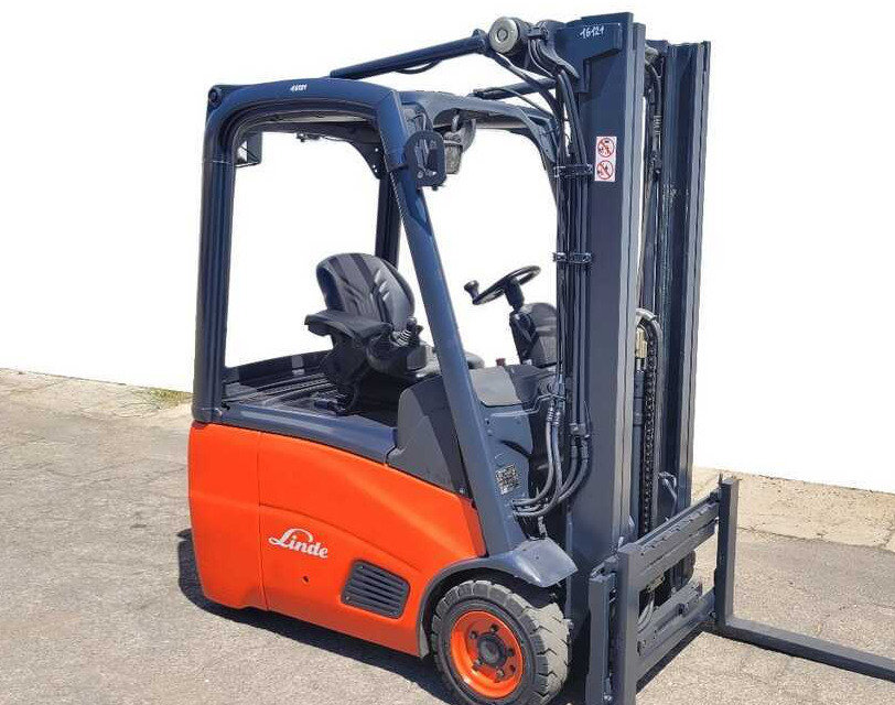 Linde E 16 C-01/386 (batt. 2016) - Elektrický vysokozdvižný vozík: obrázok 1 Linde E 16 C-01/386 (batt. 2016) - Elektrický vysokozdvižný vozík: obrázok 1