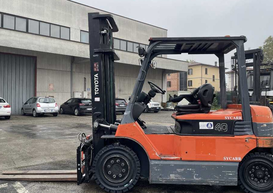 Toyota 7 FBMF 40 (BATTERIA NUOVA) - Elektrický vysokozdvižný vozík: obrázok 5 Toyota 7 FBMF 40 (BATTERIA NUOVA) - Elektrický vysokozdvižný vozík: obrázok 5