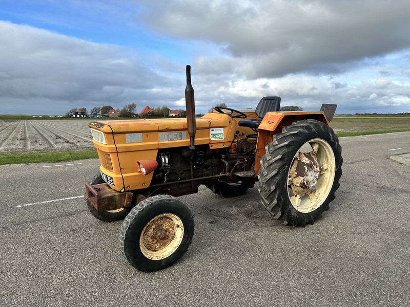 Fiat 640 - Traktor: obrázok 1 Fiat 640 - Traktor: obrázok 1