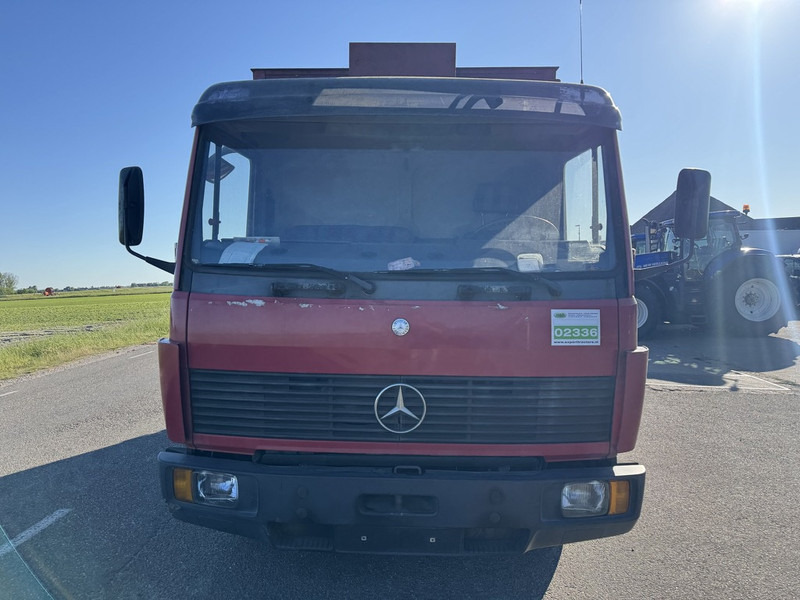 Mercedes-Benz 709 - Chladirenské nákladné vozidlo: obrázok 2 Mercedes-Benz 709 - Chladirenské nákladné vozidlo: obrázok 2