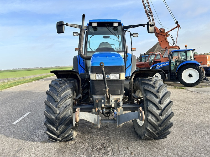 New Holland TM 115 - Traktor: obrázok 3 New Holland TM 115 - Traktor: obrázok 3
