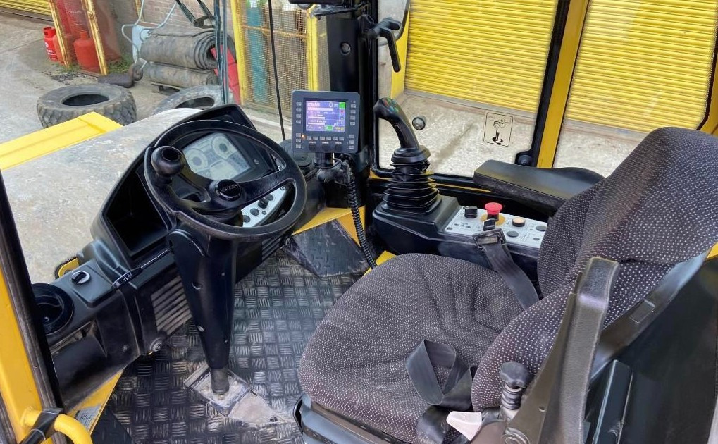 Bomag BW 226 DH-41 BVC - Kompaktor: obrázok 4 Bomag BW 226 DH-41 BVC - Kompaktor: obrázok 4