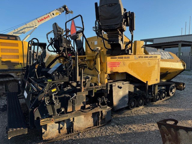 Caterpillar AP1055E - Finišer: obrázok 3 Caterpillar AP1055E - Finišer: obrázok 3