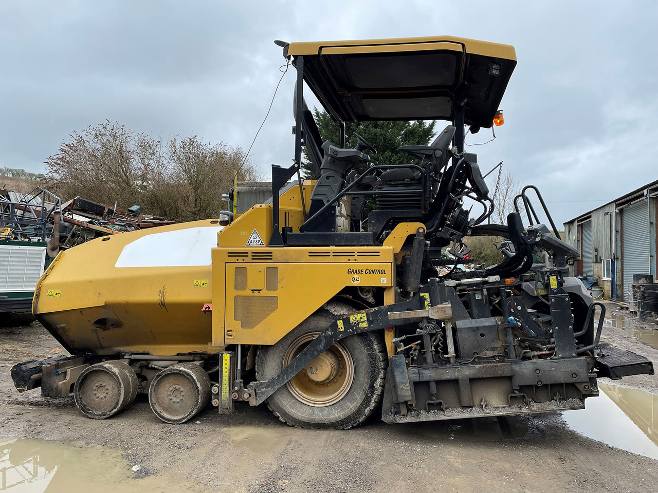 Caterpillar AP500F - Finišer: obrázok 3 Caterpillar AP500F - Finišer: obrázok 3