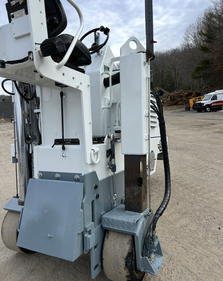 Ditch Witch W 500 - Cestná fréza: obrázok 5 Ditch Witch W 500 - Cestná fréza: obrázok 5