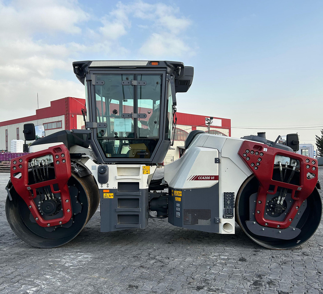 Dynapac CC4200 Vi - Valec: obrázok 1 Dynapac CC4200 Vi - Valec: obrázok 1