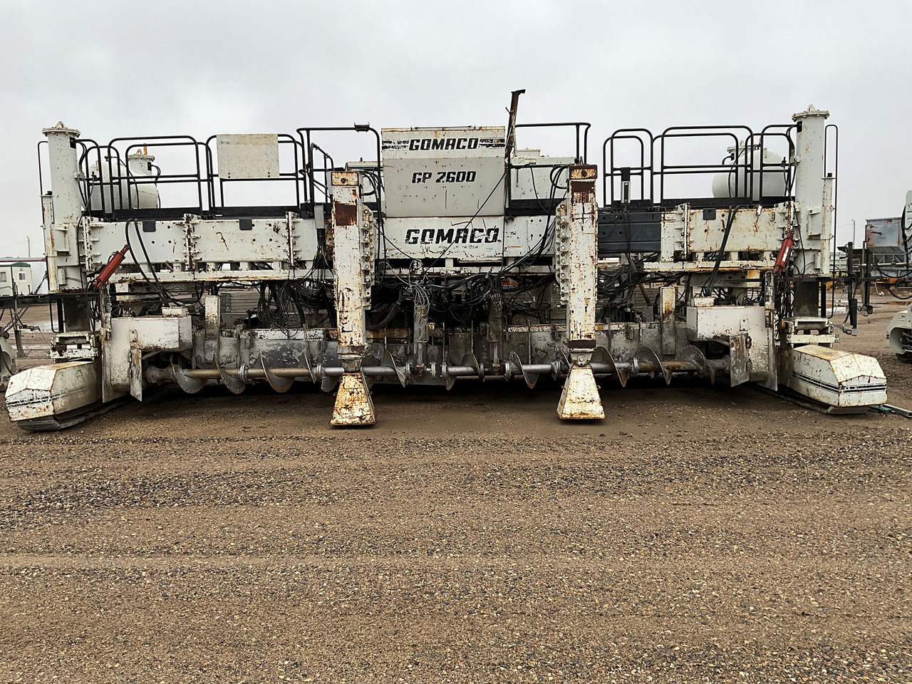 Gomaco GP-2600 - Finišer: obrázok 2 Gomaco GP-2600 - Finišer: obrázok 2