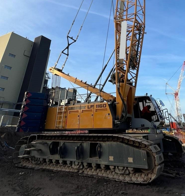 Liebherr LR 1160 - Pásový žeriav: obrázok 1 Liebherr LR 1160 - Pásový žeriav: obrázok 1