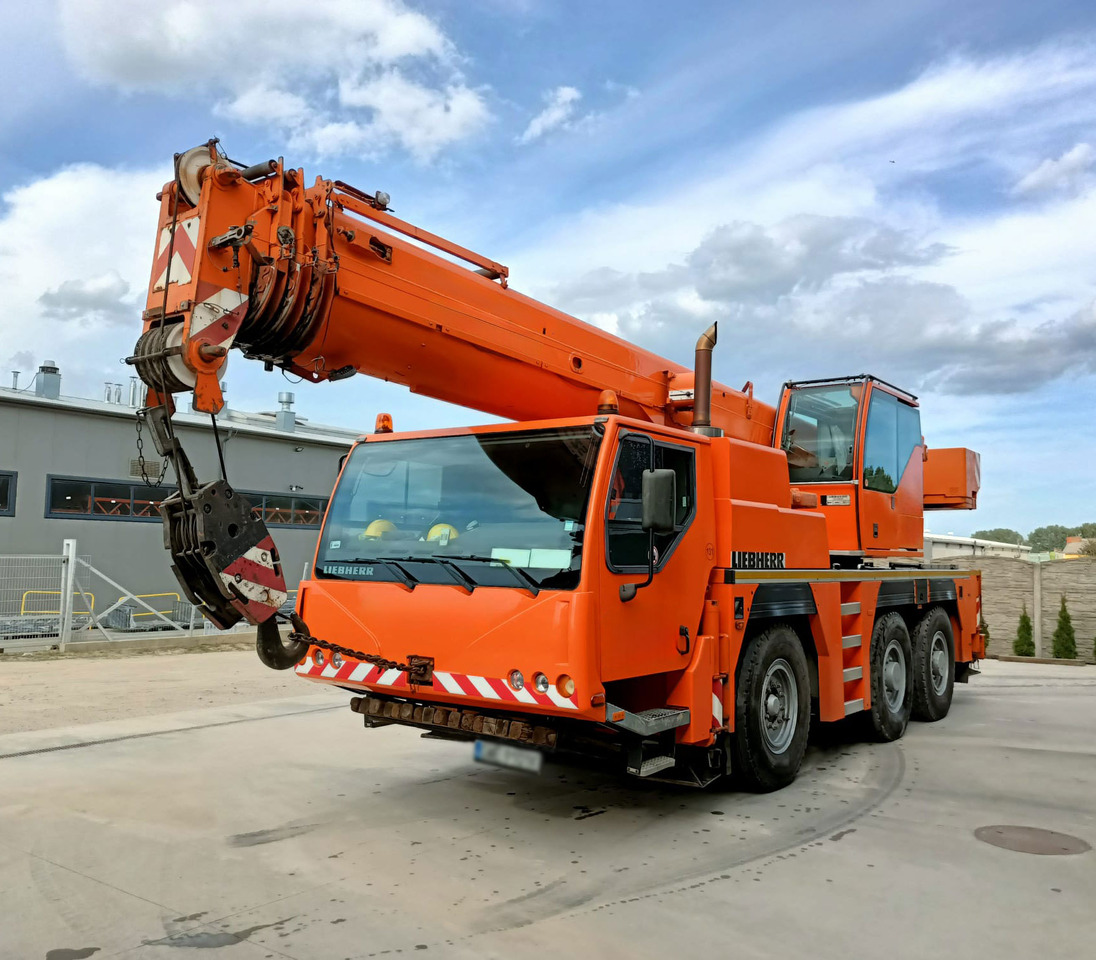 Liebherr LTM 1045-3.1 - Autožeriav: obrázok 1 Liebherr LTM 1045-3.1 - Autožeriav: obrázok 1