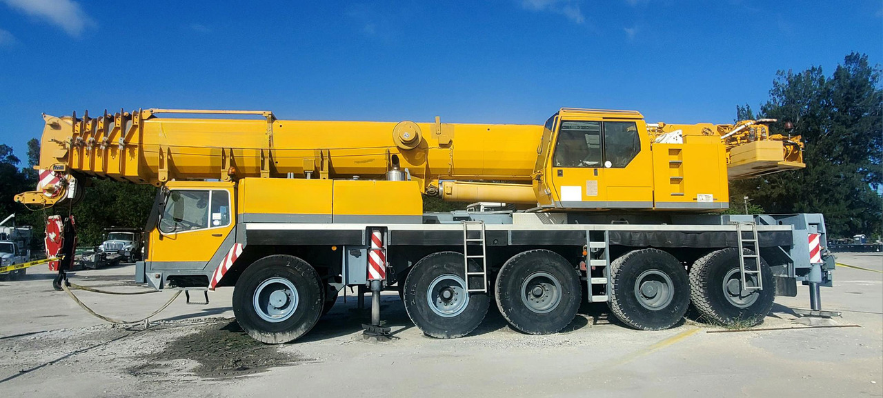 Liebherr LTM 1120-1 - Autožeriav: obrázok 1 Liebherr LTM 1120-1 - Autožeriav: obrázok 1