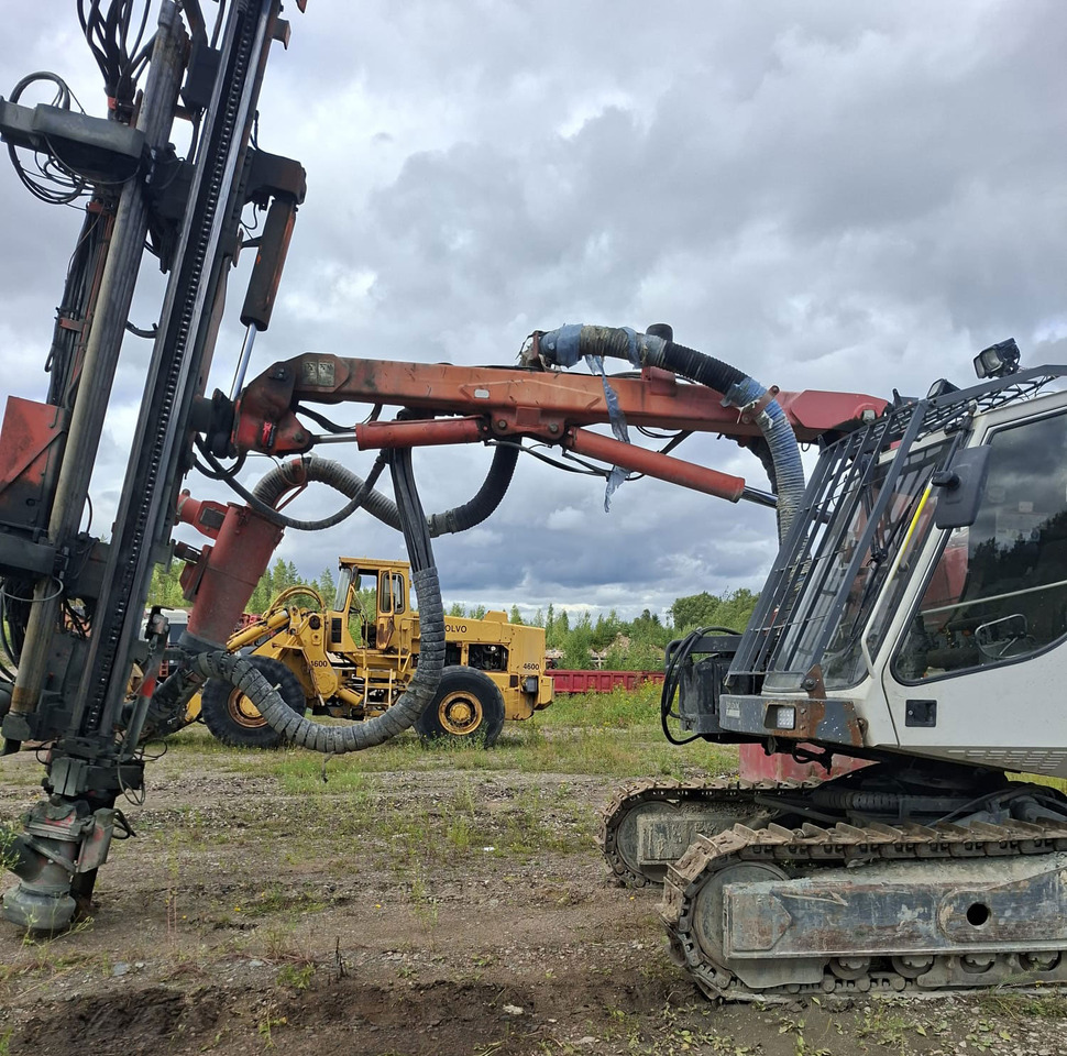 Link-Belt HTC 3140 - Autožeriav: obrázok 5 Link-Belt HTC 3140 - Autožeriav: obrázok 5