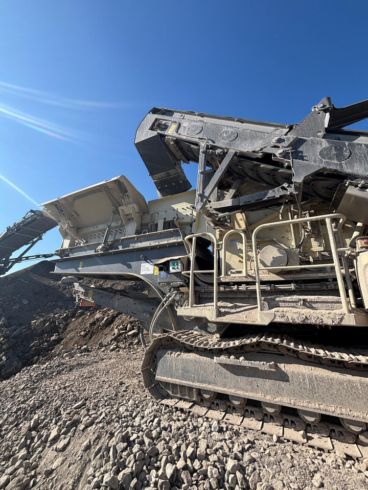 Metso LT1213S - Nárazový drvič: obrázok 4 Metso LT1213S - Nárazový drvič: obrázok 4