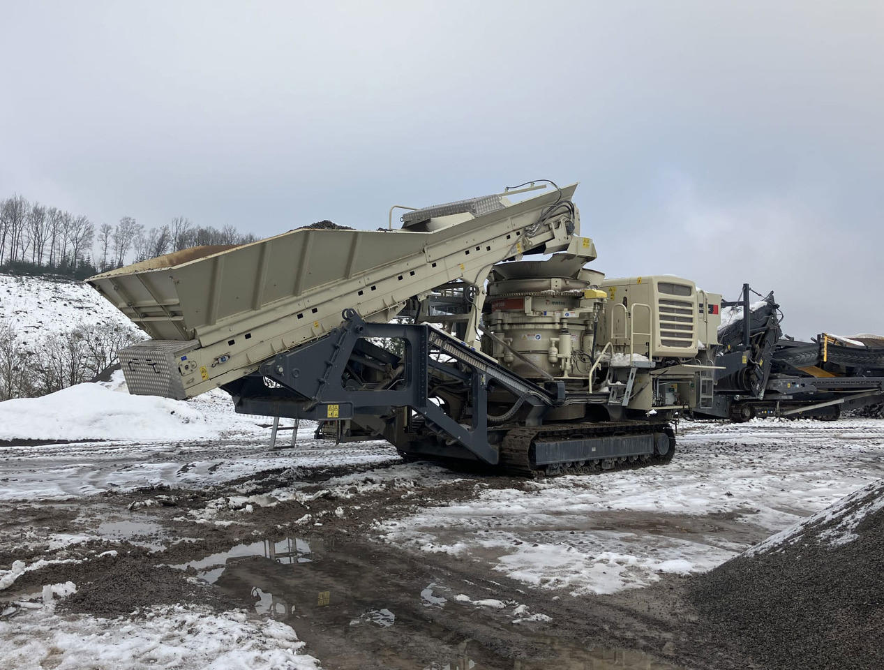 Metso LT300 HP - Kužeľový drvič: obrázok 5 Metso LT300 HP - Kužeľový drvič: obrázok 5