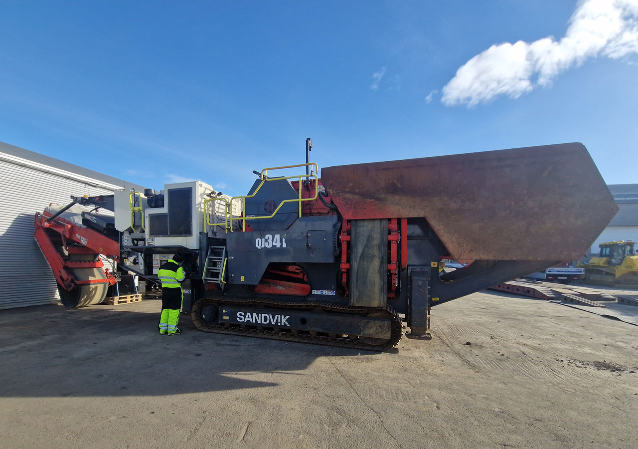 Sandvik QJ341 - Čeľusťový drvič: obrázok 3 Sandvik QJ341 - Čeľusťový drvič: obrázok 3
