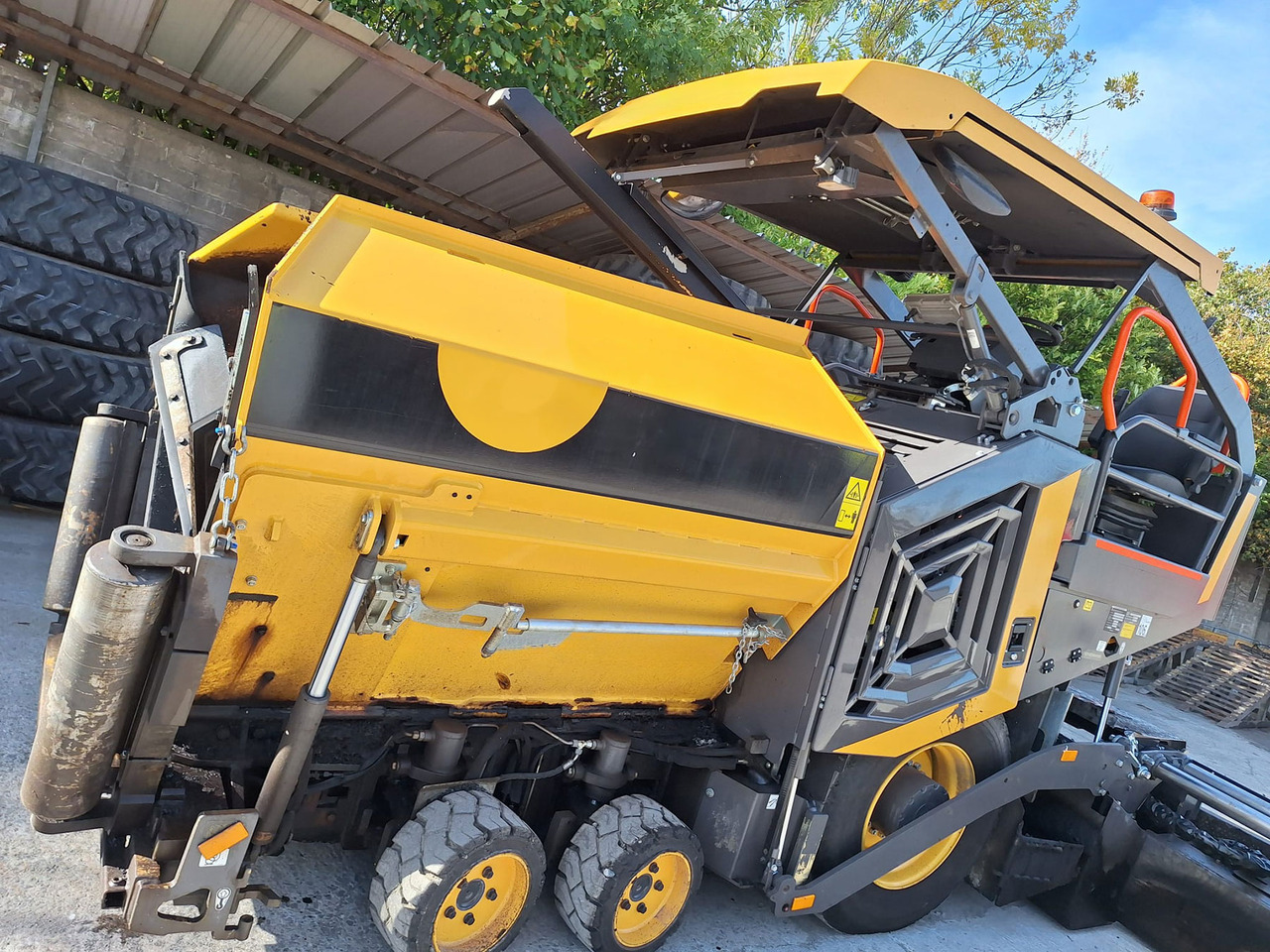 Volvo 3196 - Finišer: obrázok 5 Volvo 3196 - Finišer: obrázok 5