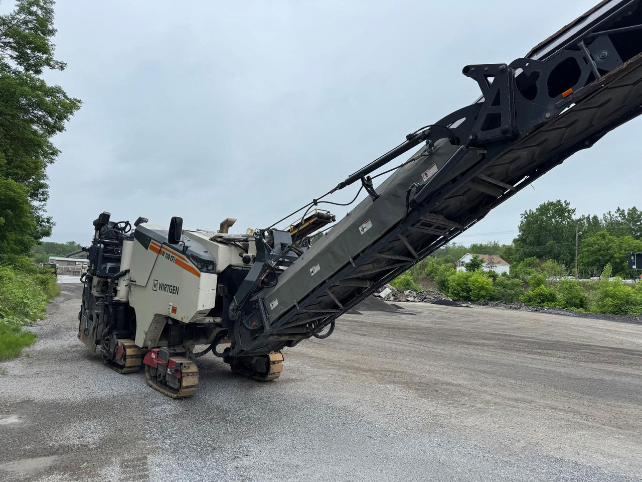 Wirtgen W 120 CFI - Cestná fréza: obrázok 4 Wirtgen W 120 CFI - Cestná fréza: obrázok 4