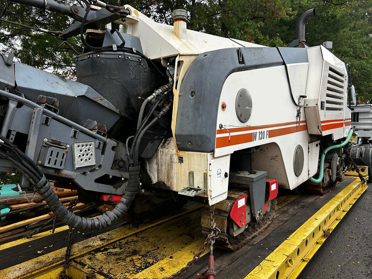 Wirtgen W 120 F - Cestná fréza: obrázok 1 Wirtgen W 120 F - Cestná fréza: obrázok 1