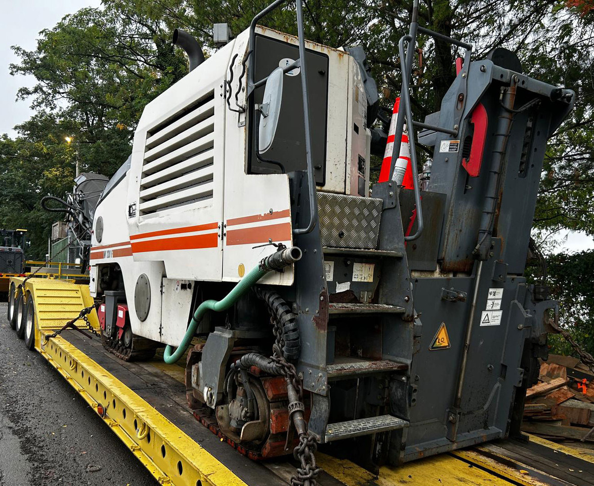Wirtgen W 120 F - Cestná fréza: obrázok 3 Wirtgen W 120 F - Cestná fréza: obrázok 3