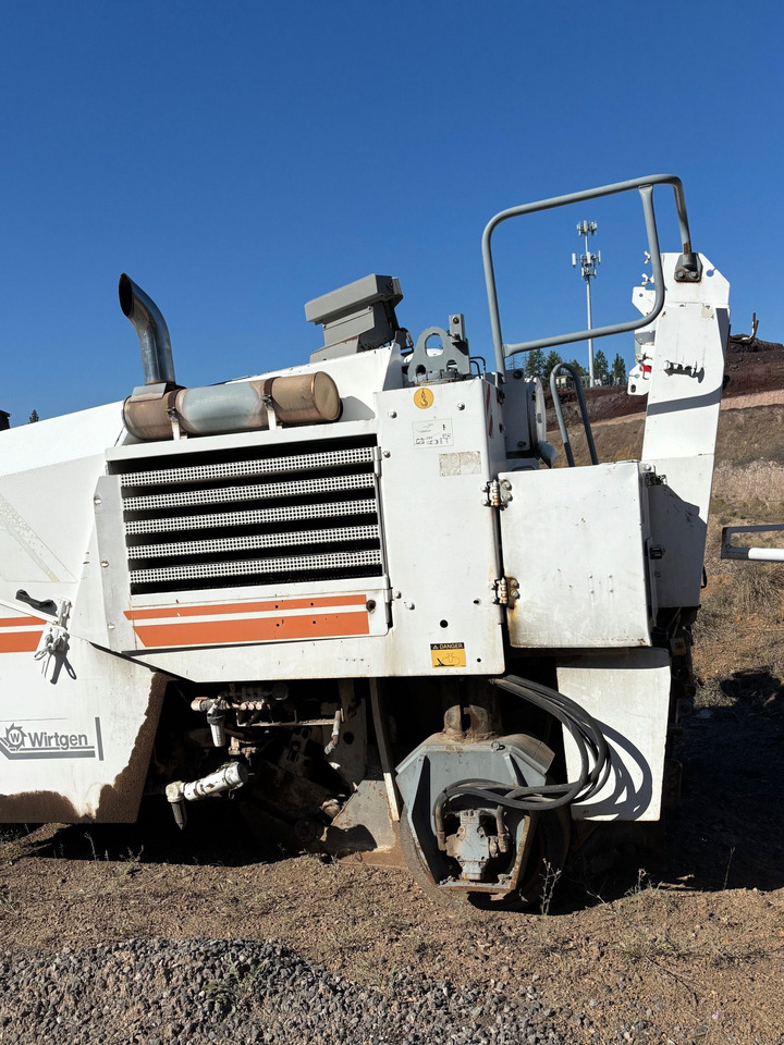 Wirtgen W 1200 F - Cestná fréza: obrázok 4 Wirtgen W 1200 F - Cestná fréza: obrázok 4
