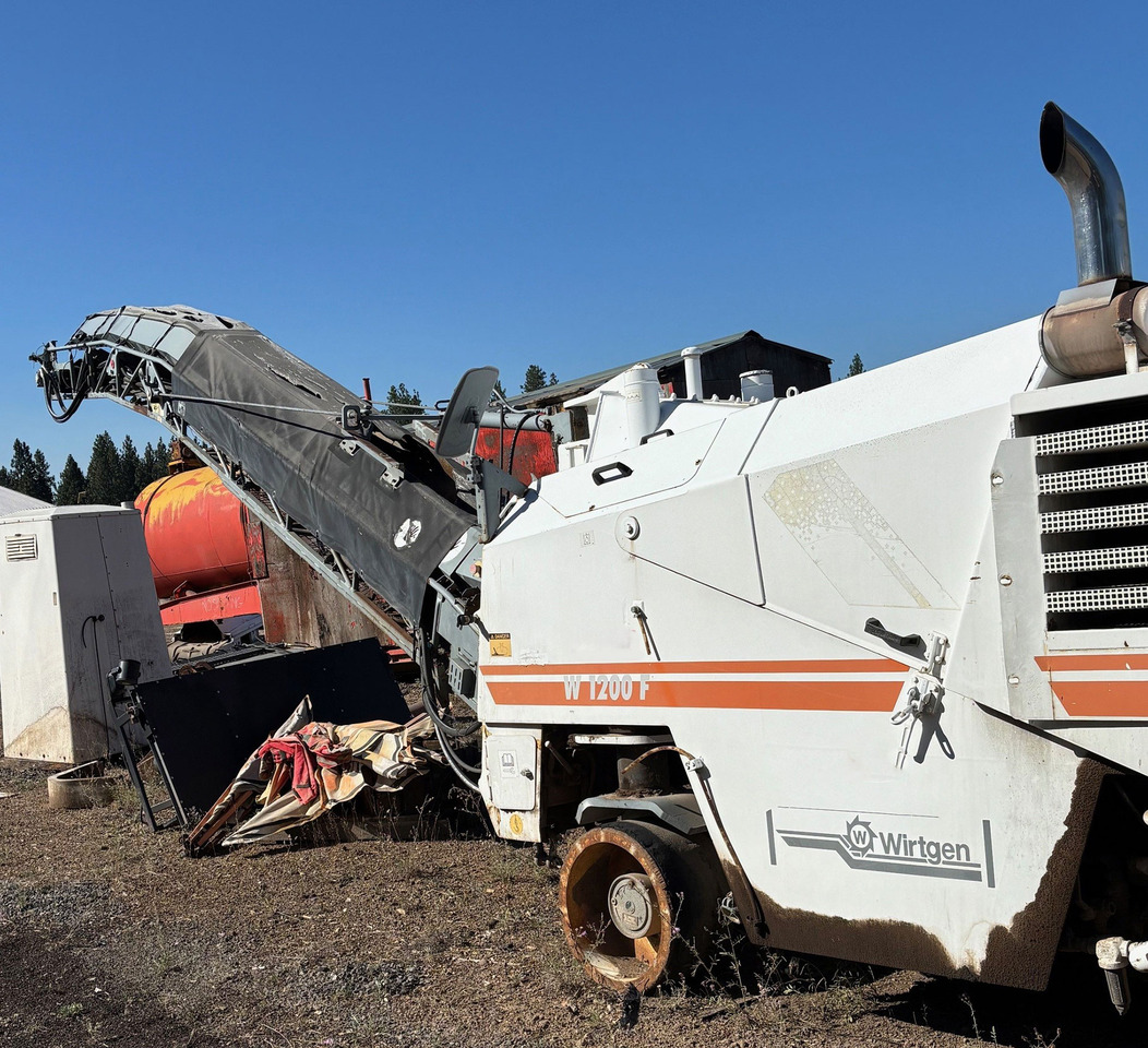 Wirtgen W 1200 F - Cestná fréza: obrázok 3 Wirtgen W 1200 F - Cestná fréza: obrázok 3