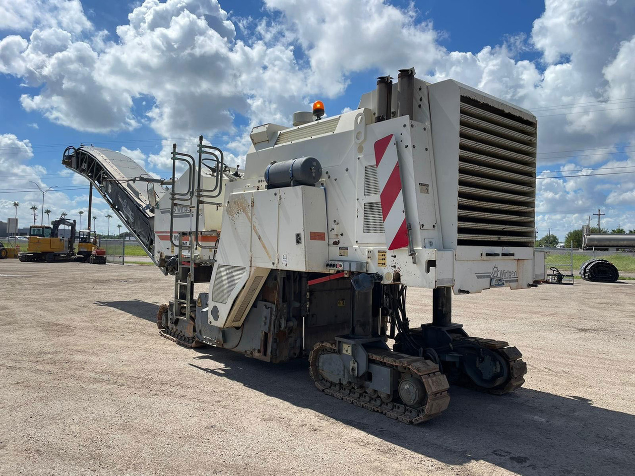 Wirtgen W 1900 - Cestná fréza: obrázok 4 Wirtgen W 1900 - Cestná fréza: obrázok 4