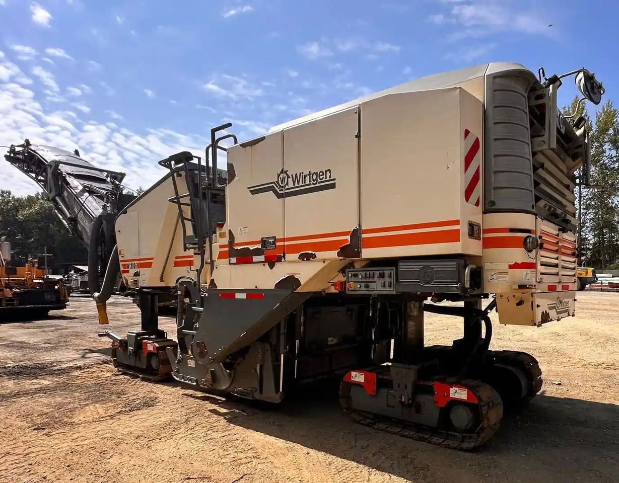 Wirtgen W 210 i - Cestná fréza: obrázok 4 Wirtgen W 210 i - Cestná fréza: obrázok 4
