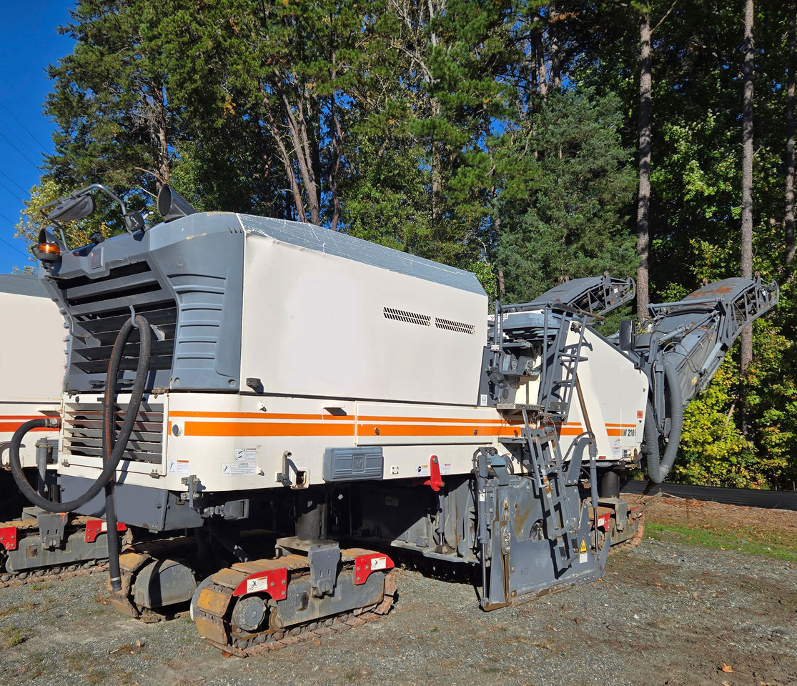 Wirtgen W 210 i - Cestná fréza: obrázok 1 Wirtgen W 210 i - Cestná fréza: obrázok 1