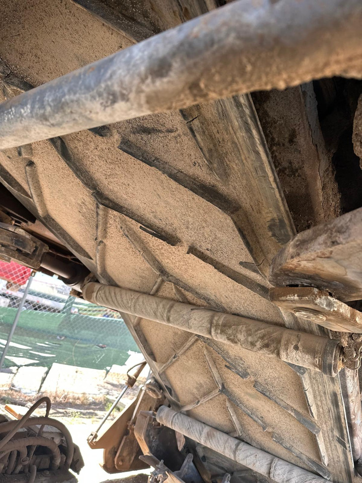 Wirtgen W 2100 - Cestná fréza: obrázok 3 Wirtgen W 2100 - Cestná fréza: obrázok 3