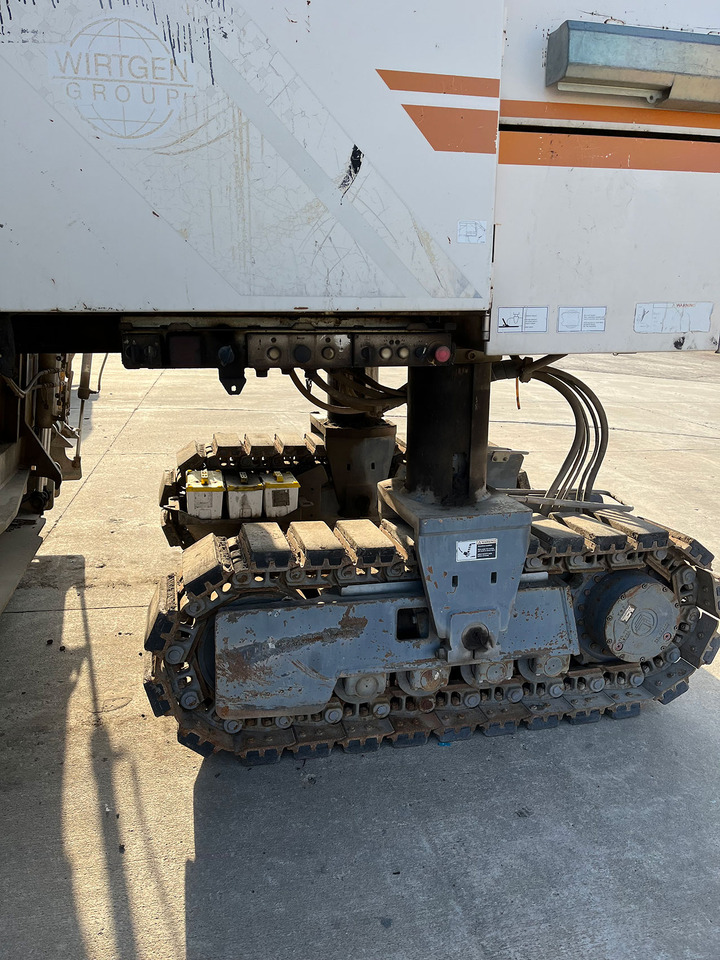 Wirtgen W 2200 - Cestná fréza: obrázok 5 Wirtgen W 2200 - Cestná fréza: obrázok 5