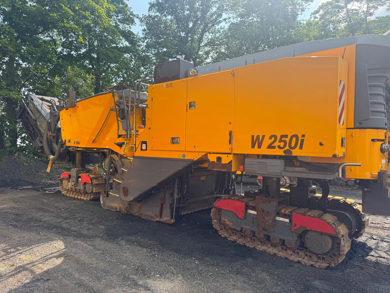 Wirtgen W 250 I - Cestná fréza: obrázok 4 Wirtgen W 250 I - Cestná fréza: obrázok 4