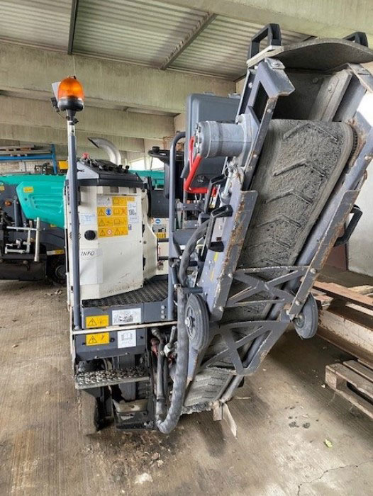 Wirtgen W 35 Ri - Cestná fréza: obrázok 5 Wirtgen W 35 Ri - Cestná fréza: obrázok 5