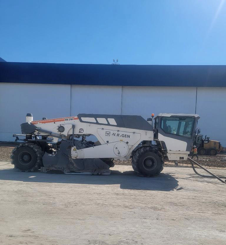 Wirtgen WR 250 I - Stabilizátor zeminy: obrázok 3 Wirtgen WR 250 I - Stabilizátor zeminy: obrázok 3