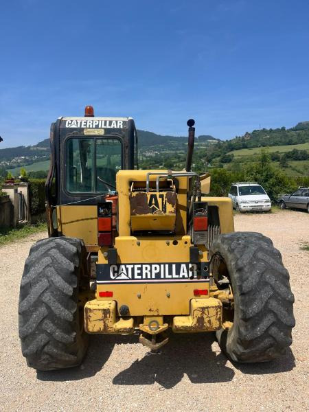 Caterpillar th62 - Teleskopický nakladač: obrázok 3 Caterpillar th62 - Teleskopický nakladač: obrázok 3