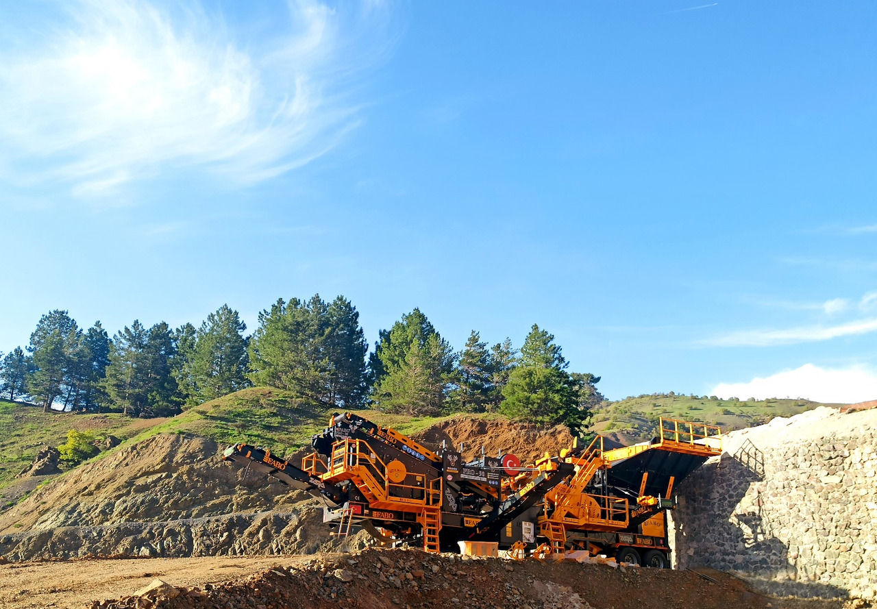 FABO Mobile crusher - Mobilný drvič: obrázok 2 FABO Mobile crusher - Mobilný drvič: obrázok 2