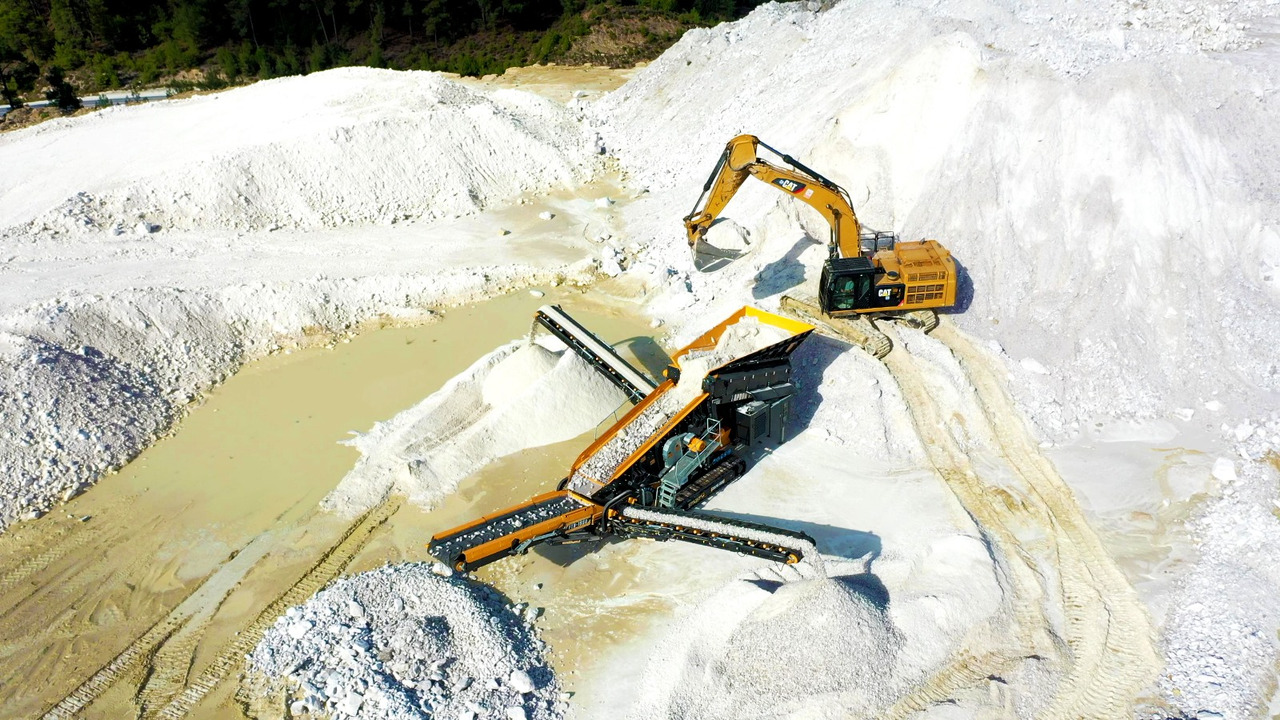 FABO Mobile crusher - Mobilný drvič: obrázok 4 FABO Mobile crusher - Mobilný drvič: obrázok 4