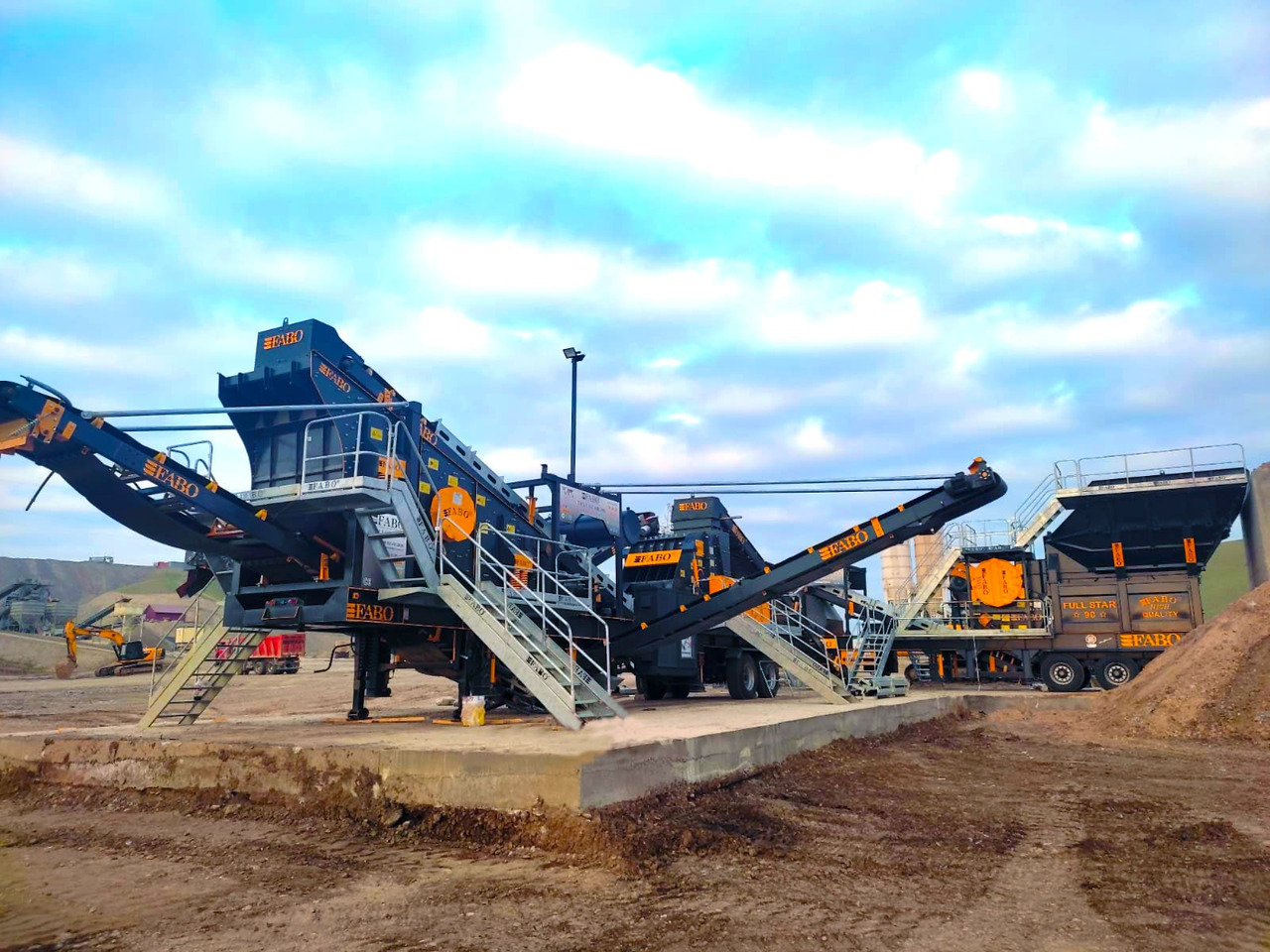 FABO Mobile crusher - Mobilný drvič: obrázok 4 FABO Mobile crusher - Mobilný drvič: obrázok 4