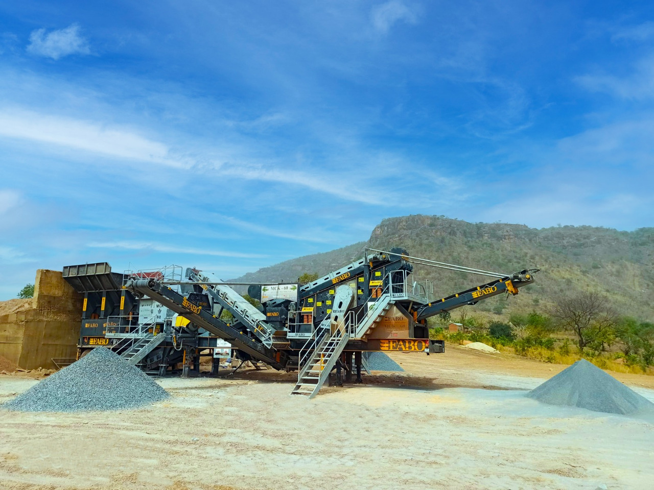 FABO Mobile crusher - Mobilný drvič: obrázok 2 FABO Mobile crusher - Mobilný drvič: obrázok 2