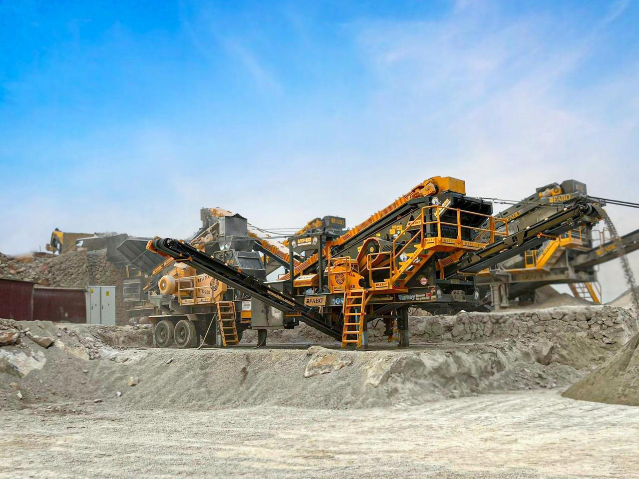 FABO Mobile crusher - Mobilný drvič: obrázok 1 FABO Mobile crusher - Mobilný drvič: obrázok 1