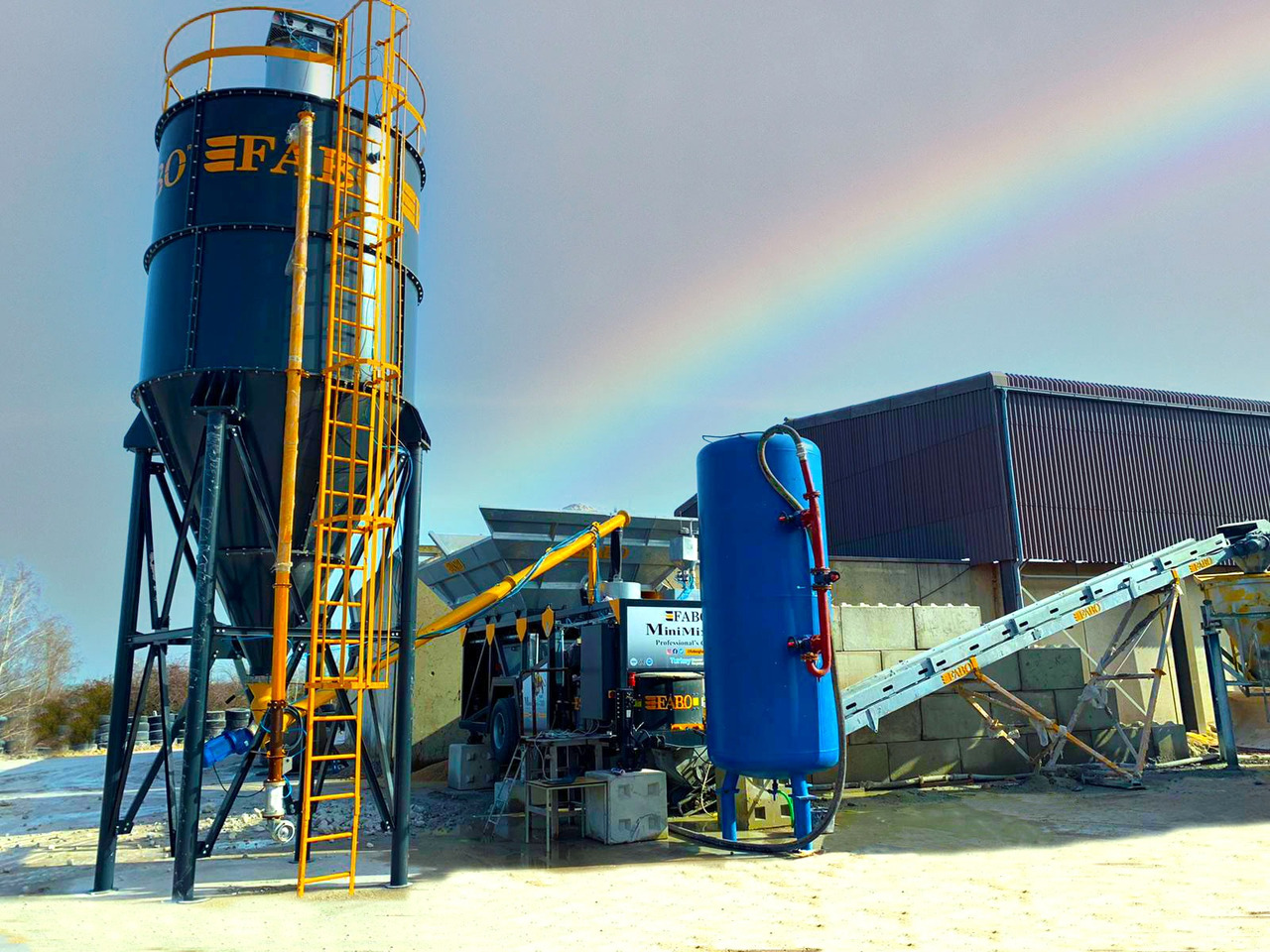 FABO mobile concrete batching plant - Betonáreň: obrázok 1 FABO mobile concrete batching plant - Betonáreň: obrázok 1