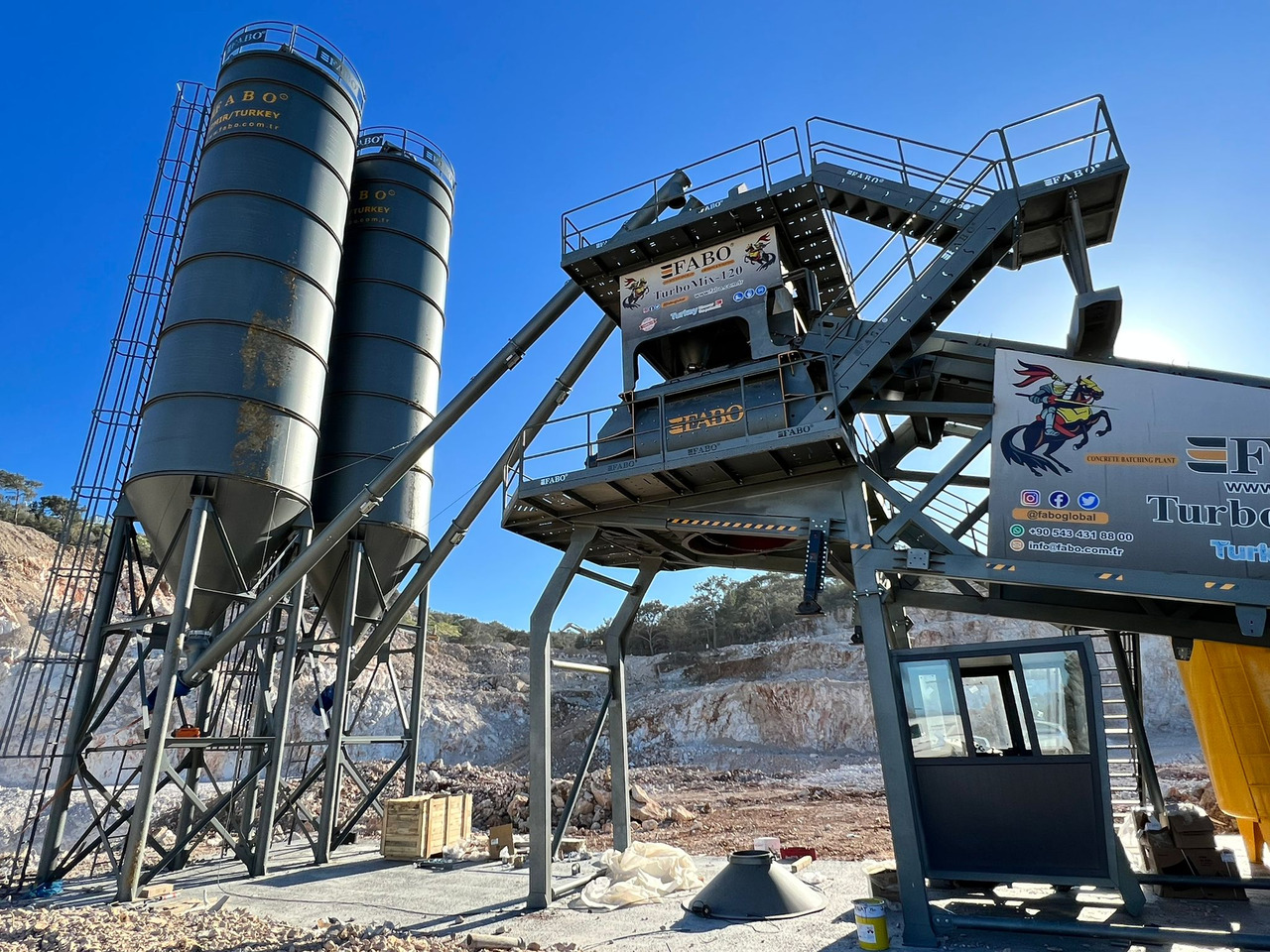 FABO mobile concrete batching plant - Betonáreň: obrázok 2 FABO mobile concrete batching plant - Betonáreň: obrázok 2