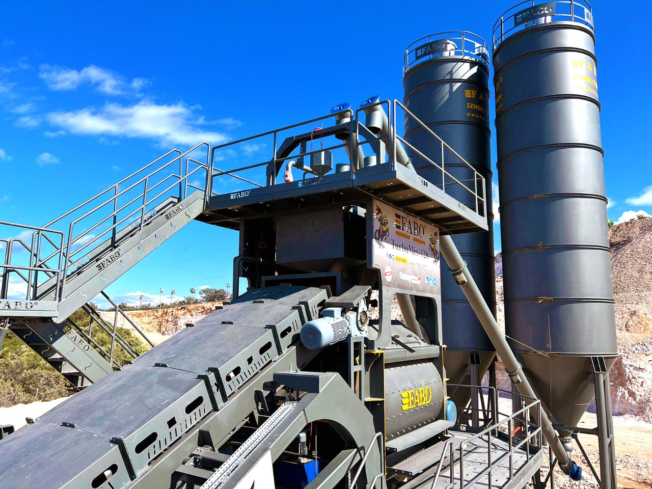 FABO mobile concrete batching plant - Betonáreň: obrázok 5 FABO mobile concrete batching plant - Betonáreň: obrázok 5