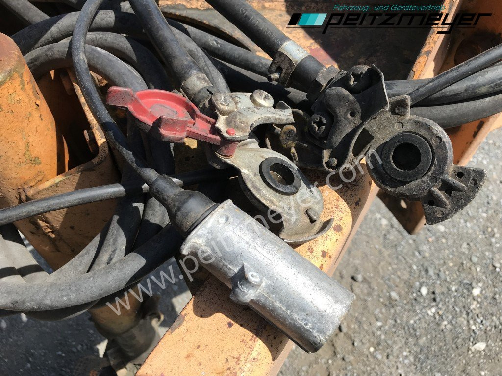 Rozstrekovač živice BATHE TANDEMANHÄNGER Bitum / Teerkocher 3,5 m³ Hatz Diesel-Motor 1 B 40: obrázok 10 Rozstrekovač živice BATHE TANDEMANHÄNGER Bitum / Teerkocher 3,5 m³ Hatz Diesel-Motor 1 B 40: obrázok 10